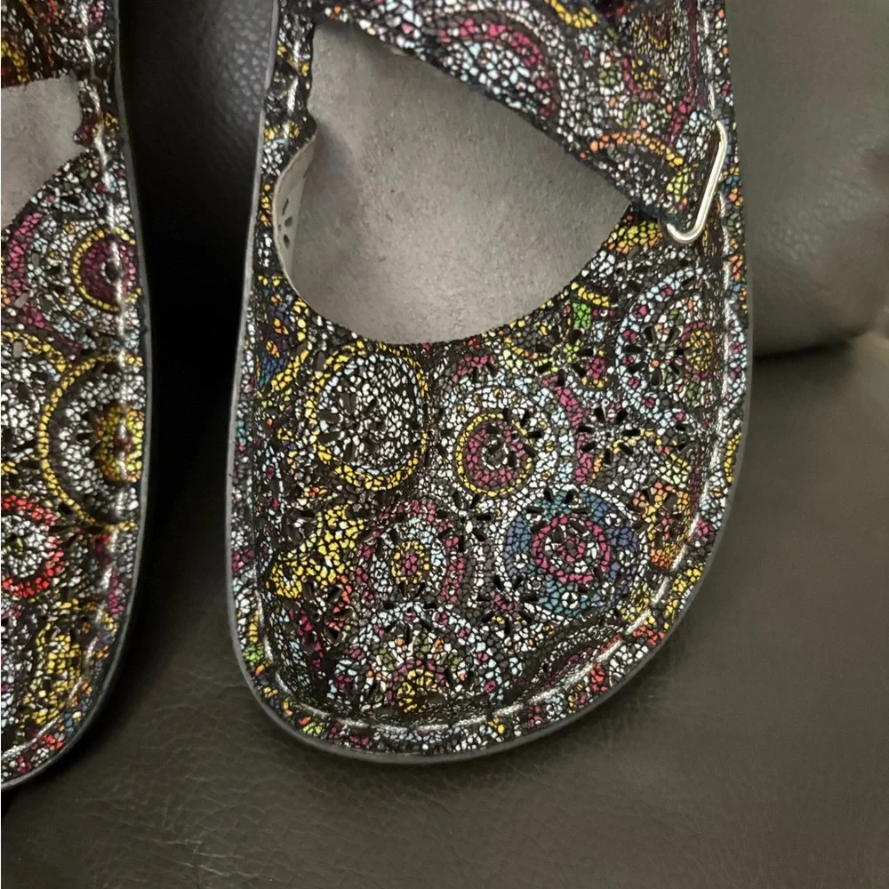 Alegria Women’s Mary Jane Style Multicolor Patterned Shoes - Picture 3 of 15